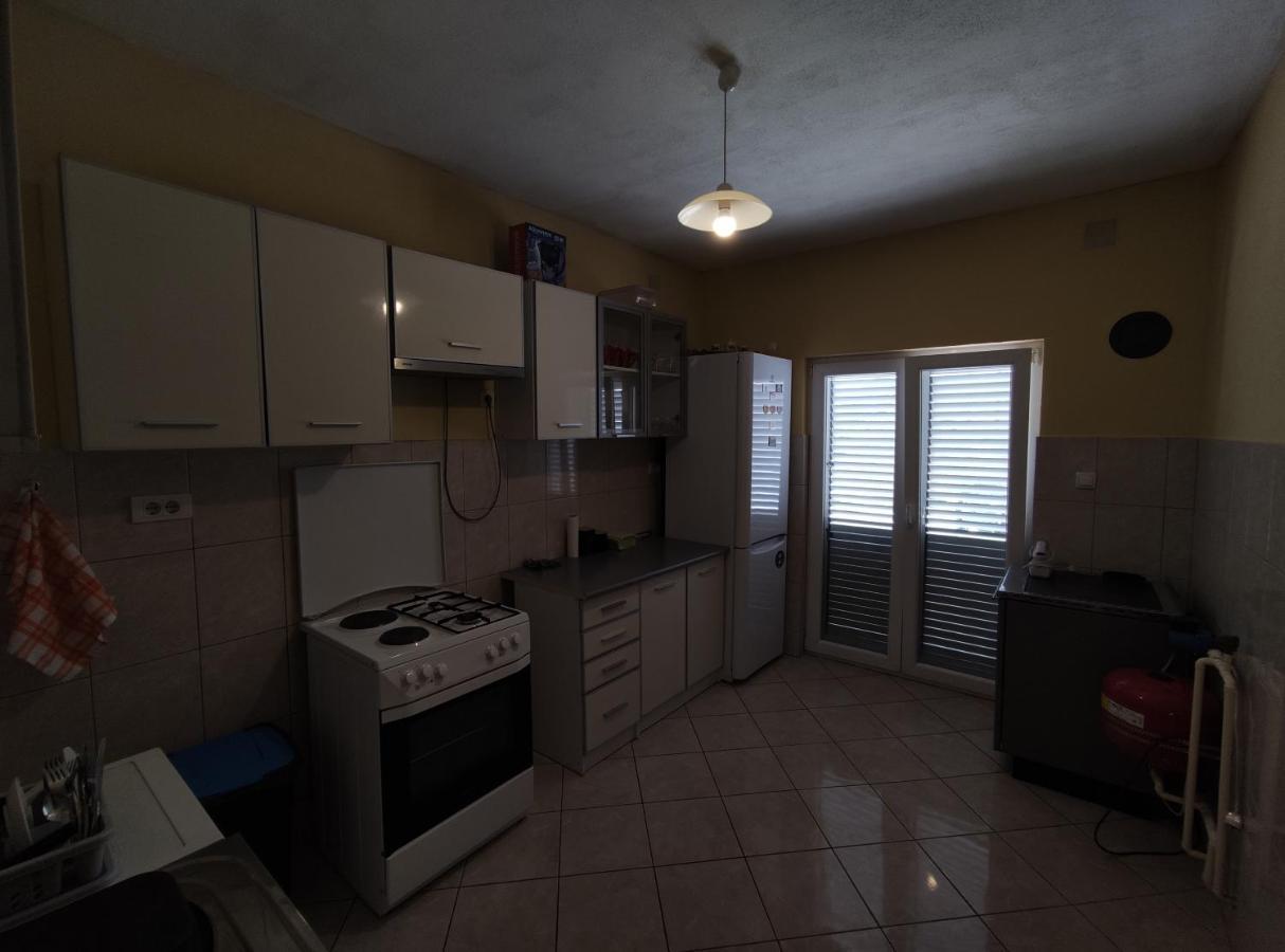 Apartman Bujkovic Sutvara Apartment Kotor Room photo