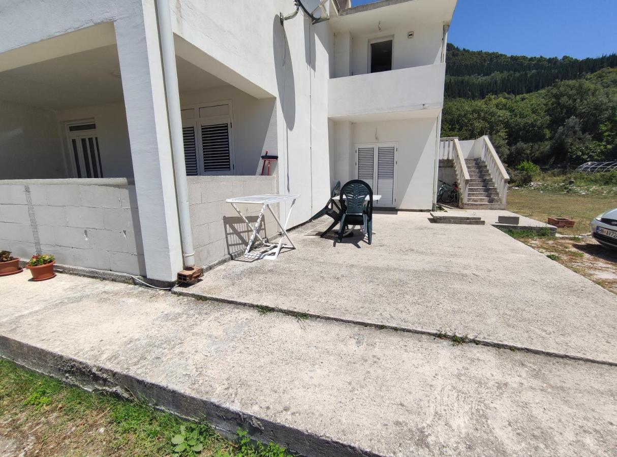 Apartman Bujkovic Sutvara Apartment Kotor Room photo